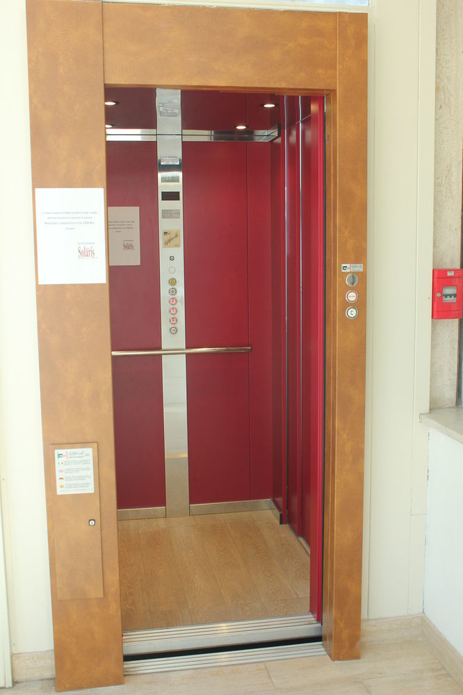 Hotel Solaris Giulianova Exterior photo